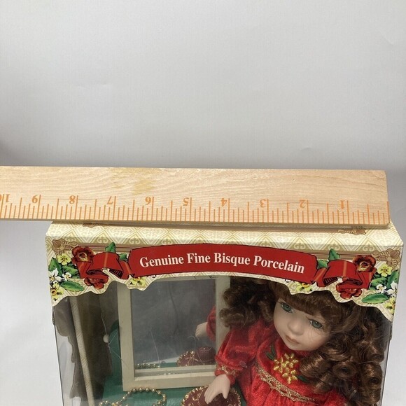 Collector's Choice Genuine Fine Bisque Porcelain Doll Commode Certificate NIB‎ - Picture 9 of 12